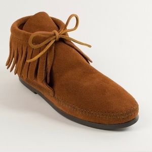Minnetonka Classic Fringe Booties